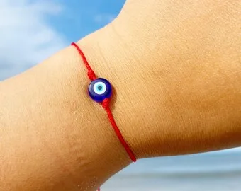 Pulsera Hilo Rojo Ojo Turco azul miniatura 1