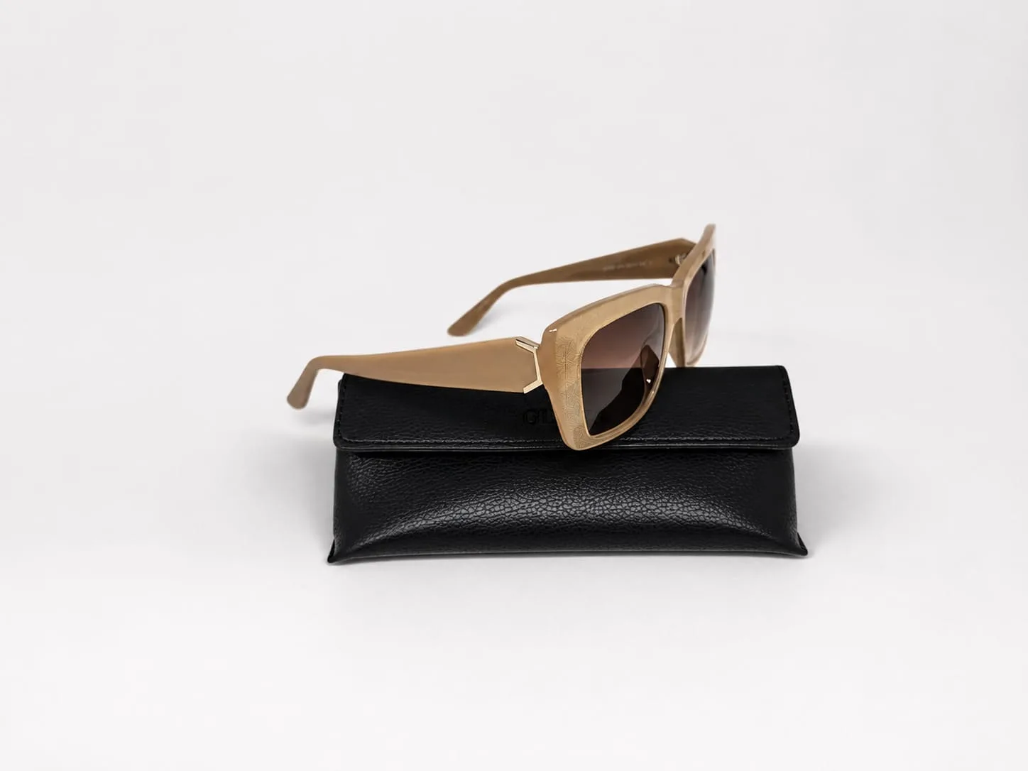 GUESS GU7890S 55-17-140 miniatura 2
