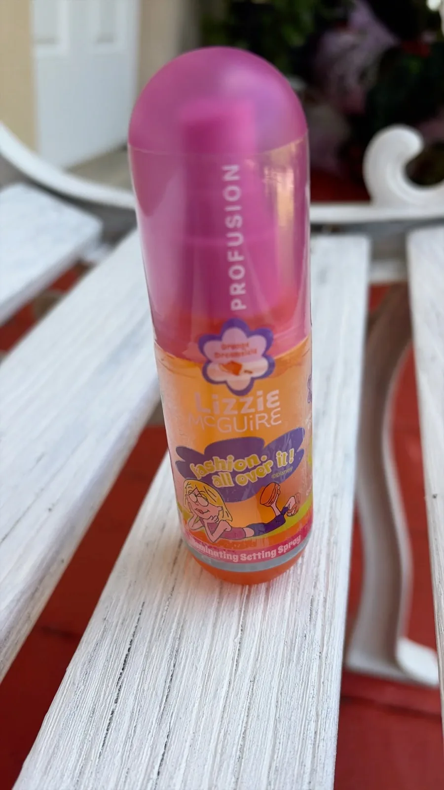 Sellador de maquillaje spray de marca Lizzie McGuire