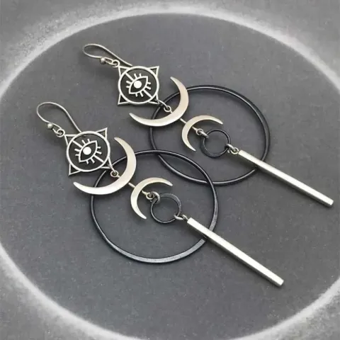 Aretes vintage Goticos
