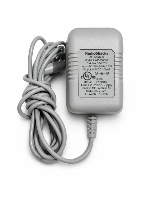 Adaptador RadioShack 4.5V DC 300mA