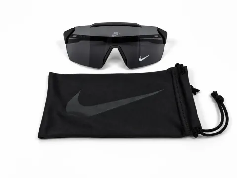 NIKE IB3521X 61-18-140